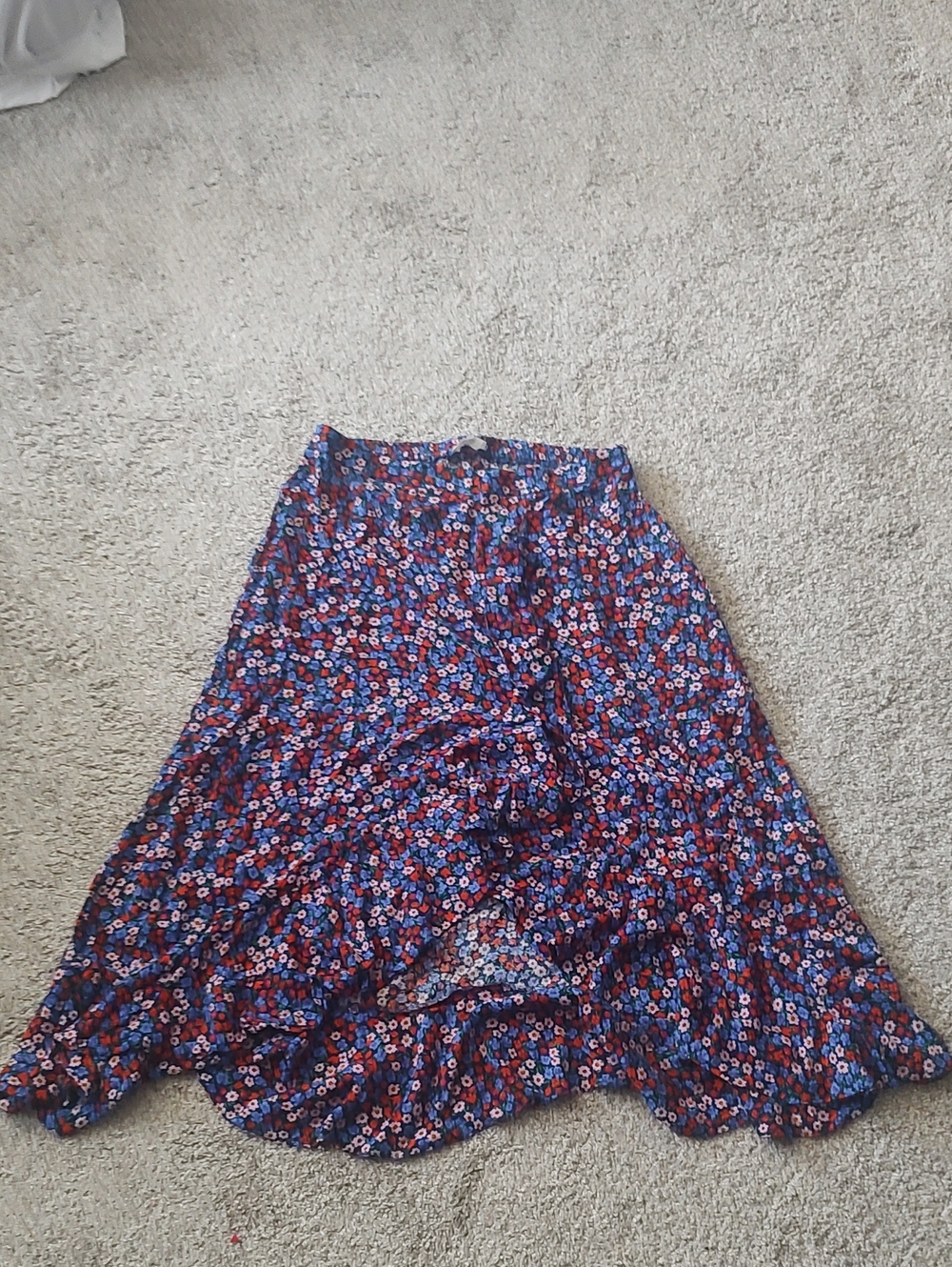 Floral Ruffle Hem Midi Skirt in Navy and Red